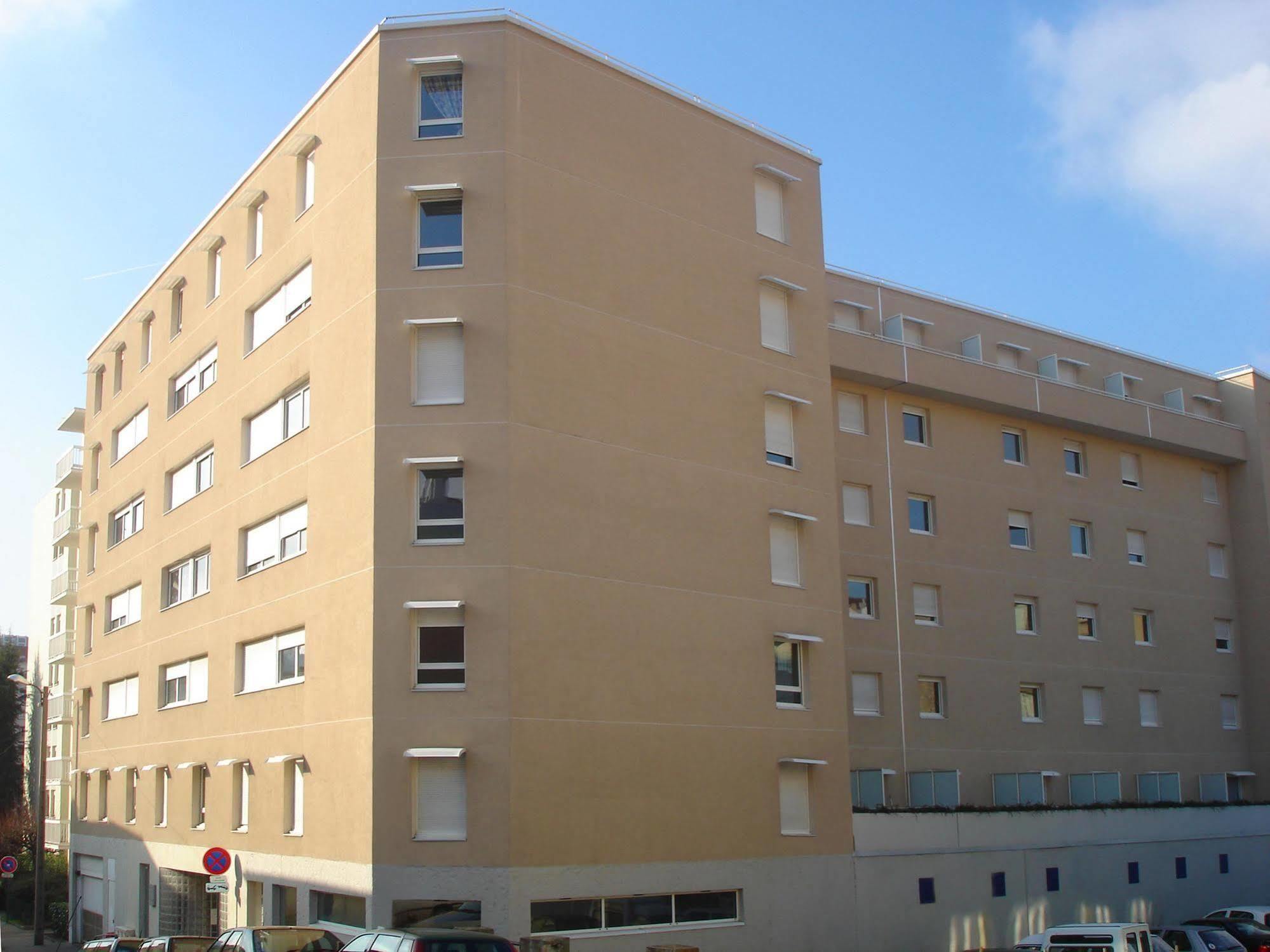 Sejours & Affaires Saint Etienne Jules Ferry Aparthotel Exterior foto