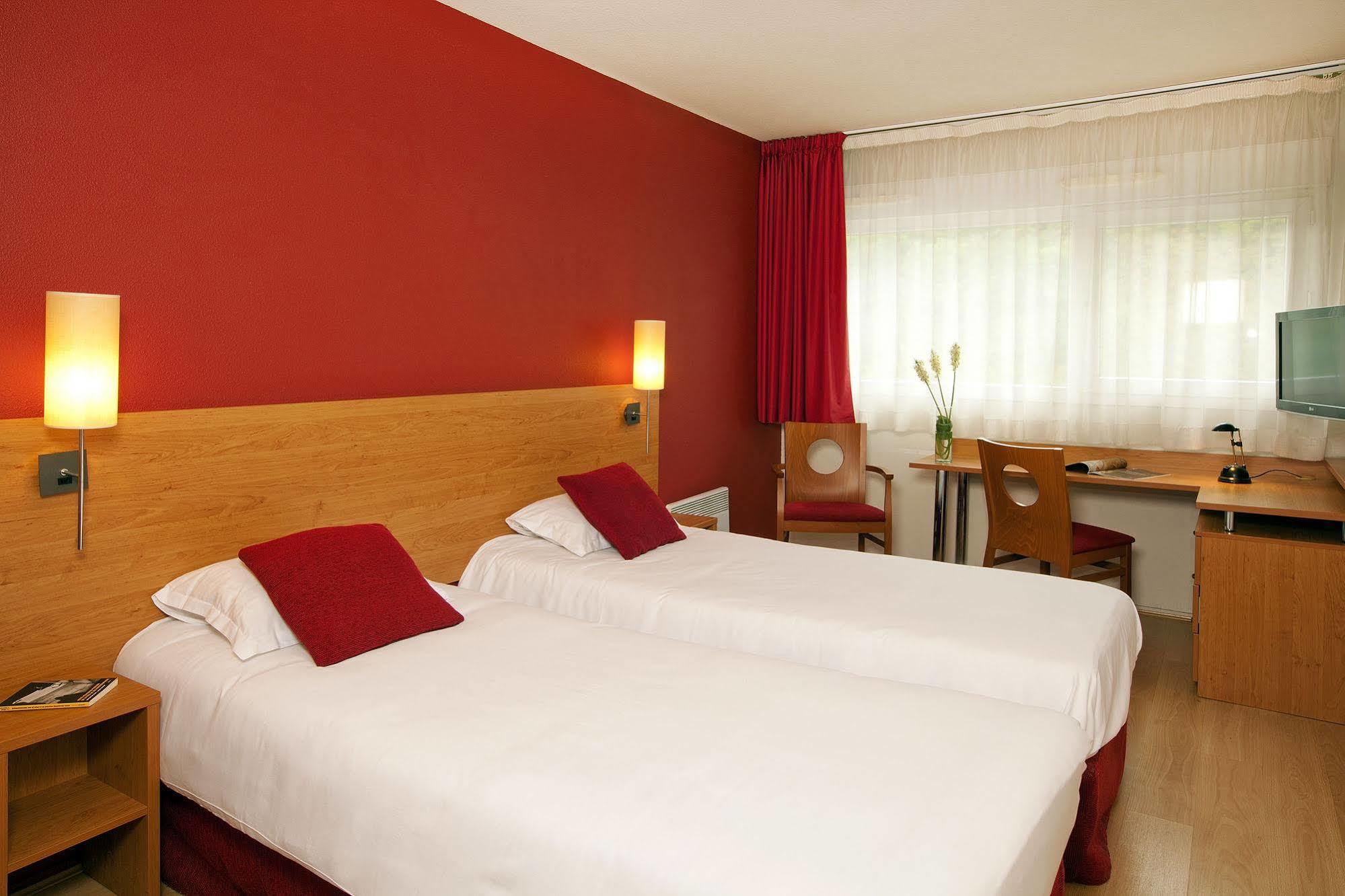 Sejours & Affaires Saint Etienne Jules Ferry Aparthotel Exterior foto